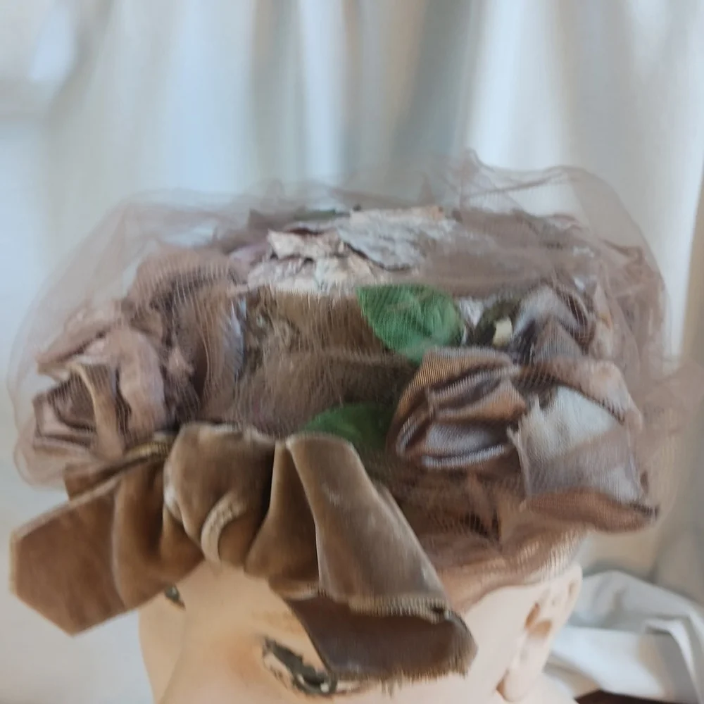 Vintage Hat Taupe Roses Velvet Bow Tulle Metal Band Small